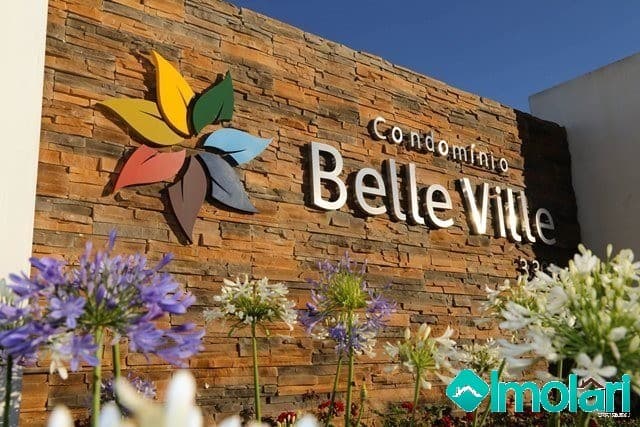 Venda de Terreno / Padrão na cidade de Santa Cruz do Sul