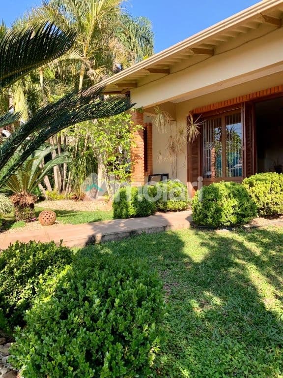 Venda de Casas / Padrão na cidade de Santa Cruz do Sul