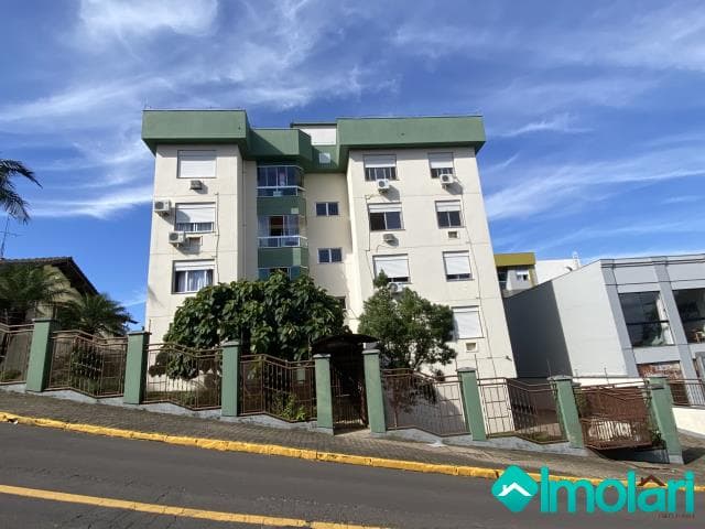 Venda de Apartamentos / Padrão na cidade de Santa Cruz do Sul