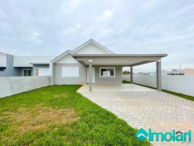 Venda de Casas / Padrão na cidade de Santa Cruz do Sul