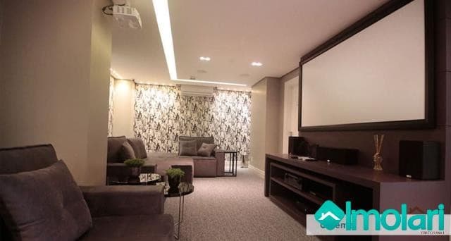 Venda de Apartamentos / Padrão na cidade de Balneário Camboriú