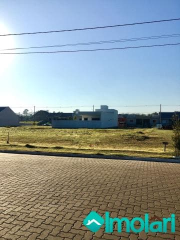 Venda de Terreno / Padrão na cidade de Vera Cruz