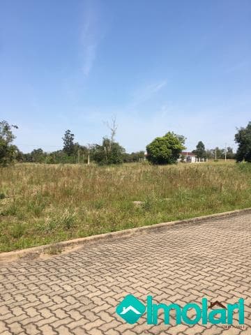 Venda de Terreno / Padrão na cidade de Vera Cruz