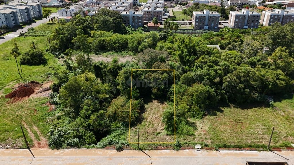 Venda de Terreno / Padrão na cidade de Santa Cruz do Sul