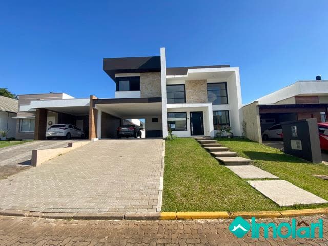 Venda de Casas / Padrão na cidade de Santa Cruz do Sul