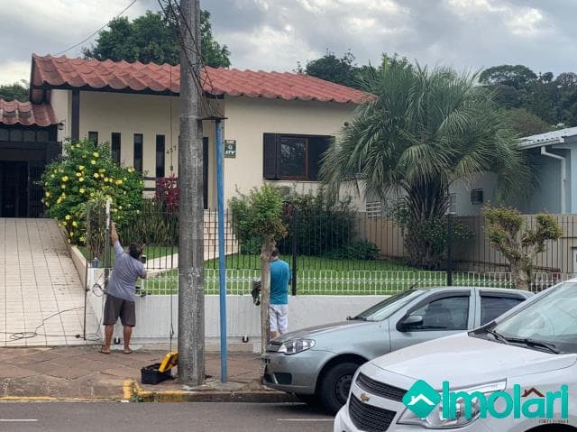 Venda de Casas / Padrão na cidade de Santa Cruz do Sul