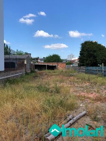 Venda de Terreno / Padrão na cidade de Santa Cruz do Sul