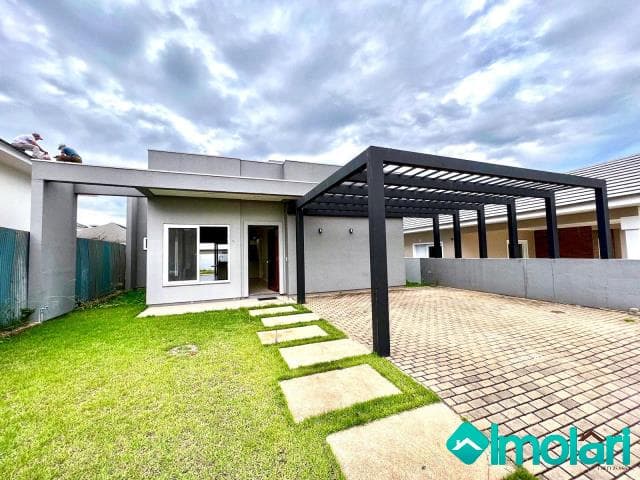 Venda de Casas / Padrão na cidade de Santa Cruz do Sul