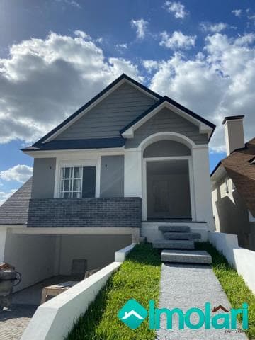 Venda de Casas / Padrão na cidade de Santa Cruz do Sul