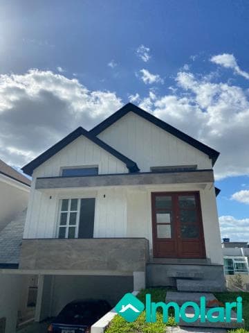 Venda de Casas / Padrão na cidade de Santa Cruz do Sul