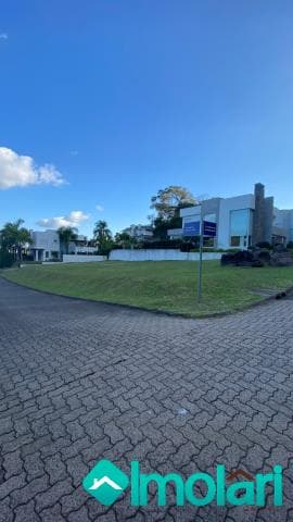 Venda de Terreno / Padrão na cidade de Santa Cruz do Sul