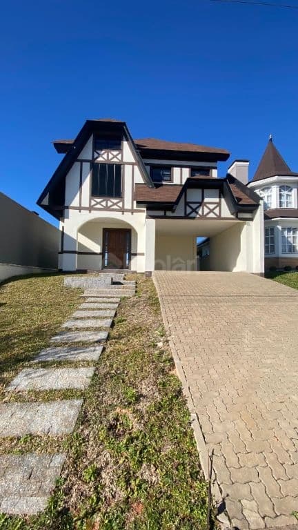 Venda de Casas / Padrão na cidade de Santa Cruz do Sul