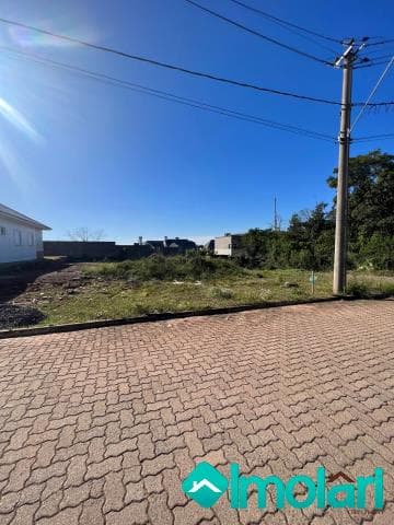 Venda de Terreno / Padrão na cidade de Santa Cruz do Sul