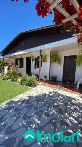 Venda de Casas / Padrão na cidade de Vera Cruz