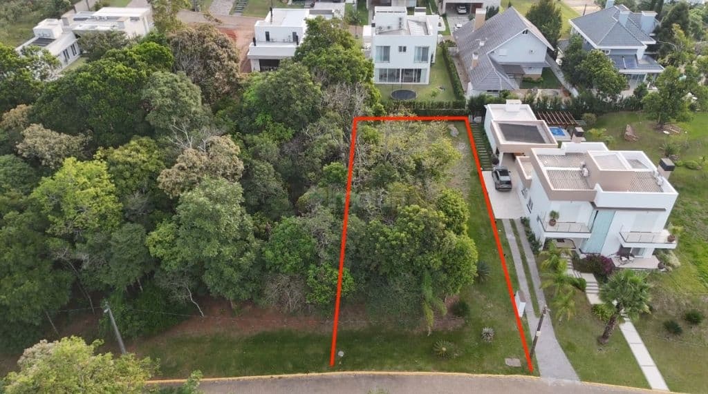 Venda de Terreno / Padrão na cidade de Santa Cruz do Sul