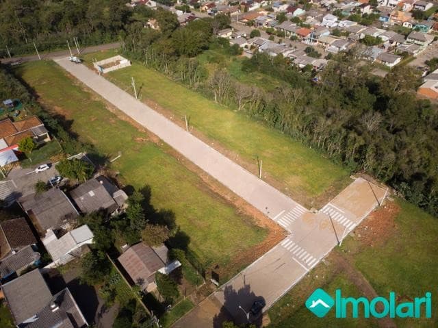 Venda de Terreno / Padrão na cidade de Santa Cruz do Sul