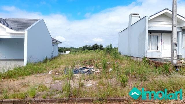 Venda de Terreno / Padrão na cidade de Santa Cruz do Sul