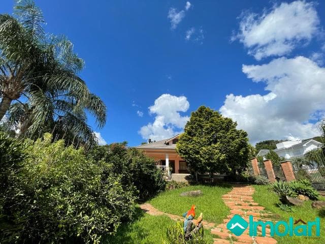 Venda de Casas / Padrão na cidade de Santa Cruz do Sul