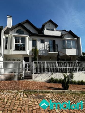 Venda de Casas / Padrão na cidade de Santa Cruz do Sul