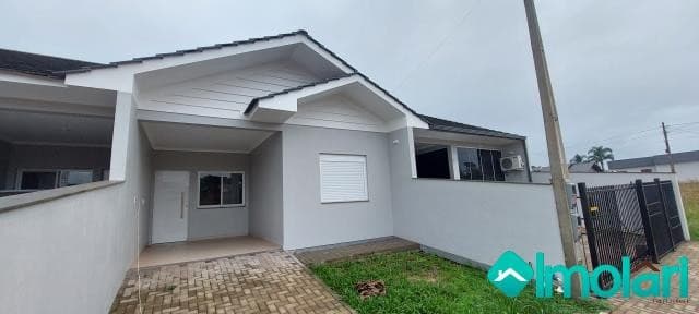 Venda de Casas / Geminada na cidade de Vera Cruz