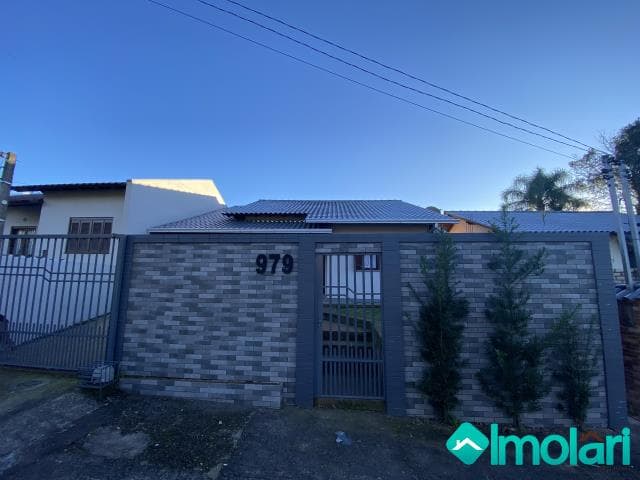 Venda de Casas / Padrão na cidade de Santa Cruz do Sul