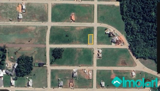 Venda de Terreno / Padrão na cidade de Santa Cruz do Sul