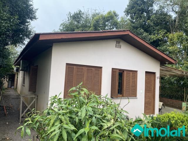 Venda de Casas / Padrão na cidade de Santa Cruz do Sul