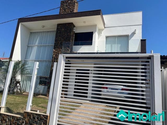 Venda de Casas / Padrão na cidade de Venâncio Aires