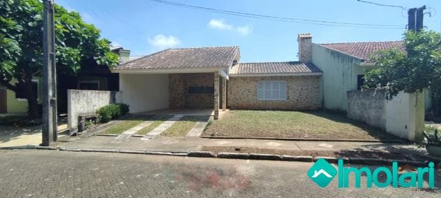 Venda de Casas / Padrão na cidade de Candelária