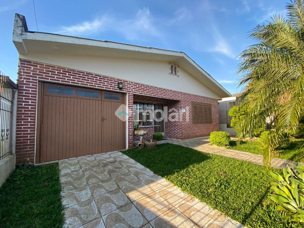 Venda de Casas / Padrão na cidade de Santa Cruz do Sul