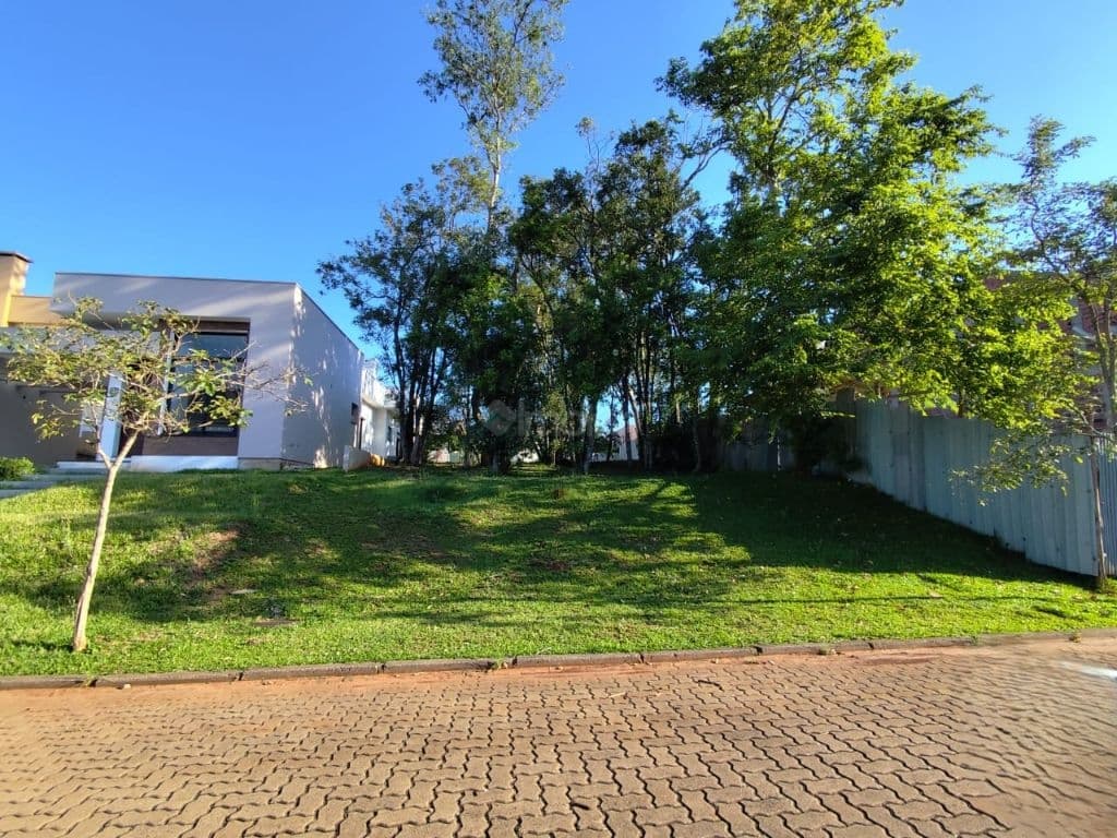 Terreno à venda no bairro Country em Santa Cruz do Sul