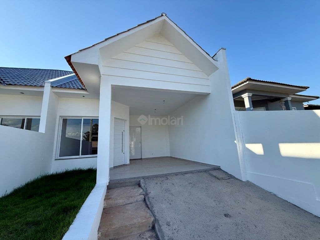 Casa Geminada à venda em Santa Cruz do Sul - 3 dormitórios e churrasqueira!