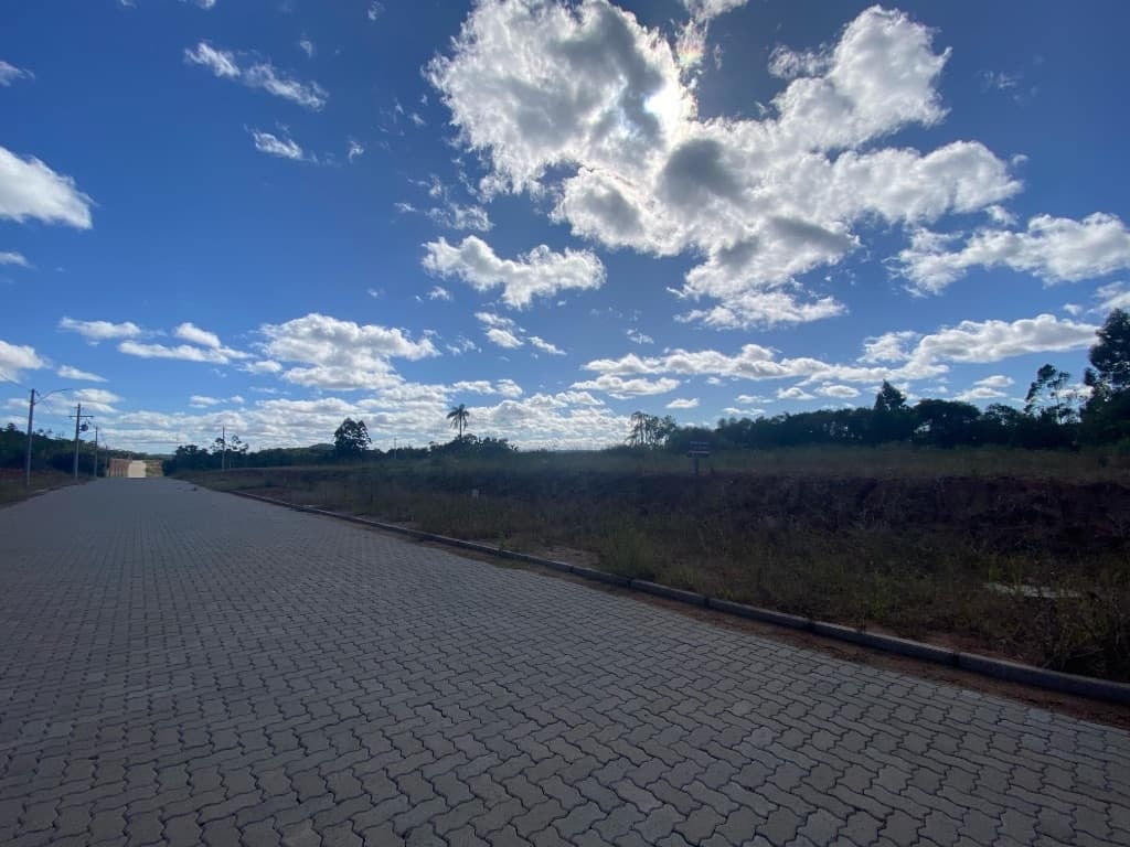 Venda de Terreno / Padrão na cidade de Vera Cruz