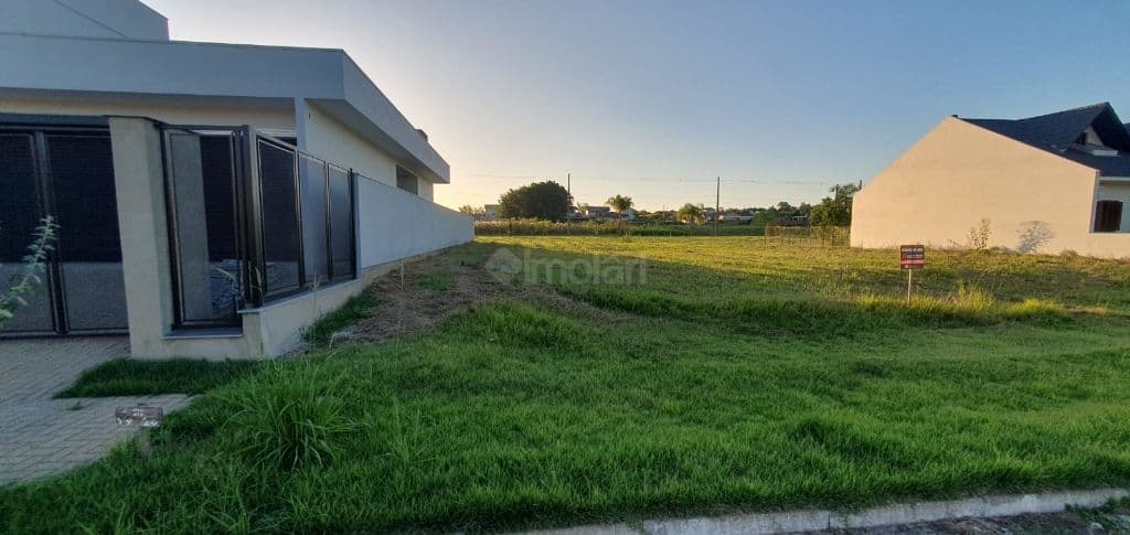 Venda de Terreno / Lote na cidade de Vera Cruz