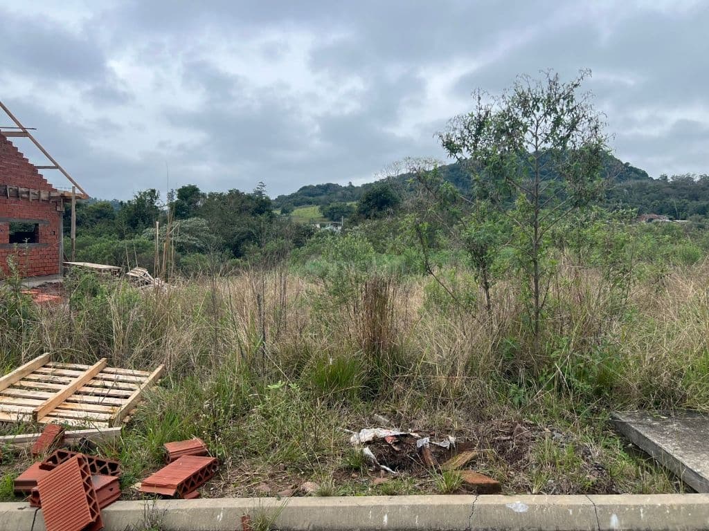 Terreno à venda no bairro Arroio Grande em Santa Cruz do Sul 